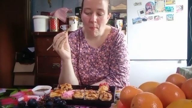 MUKBANG || Сушки 🍣 Ролы || Полное разочарование || больше не когда не закажу суши || Мукбанг смотреть онлайн