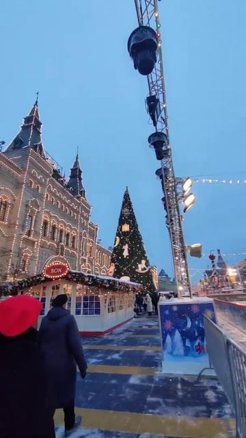 Красная площадь. Скоро новый год. ГУМ. Новогодняя Москва. Декабрь 2021 смотреть онлайн