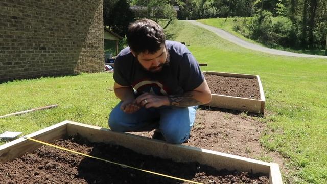 Planting Some First Year Garden Beds смотреть онлайн