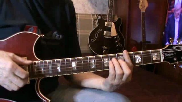 Студентка практикантка-Е. Осин (как играть на гитаре аккорды) смотреть онлайн