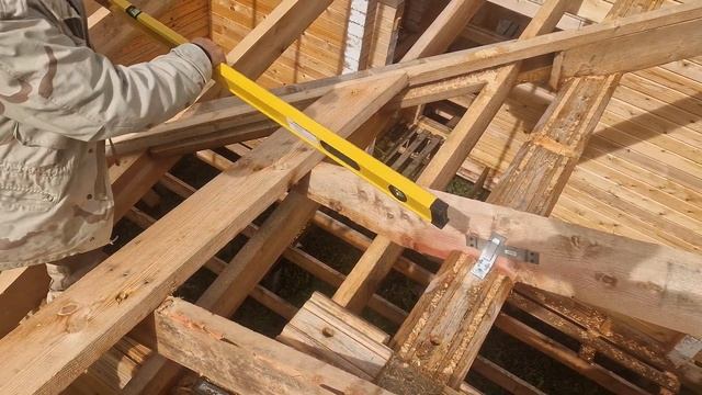Как сделать кровлю с ендовой на срубе под ключ. Не пере смотреть онлайн