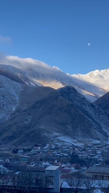 Вид на Казбек #roomshotel смотреть онлайн