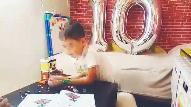 Собираю LEGO кафе смотреть онлайн