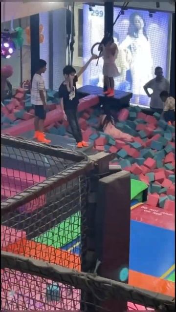 A Day Full Of Fun And Enjoyment @ Shipra Mall | Game Zone | Trampoline Park