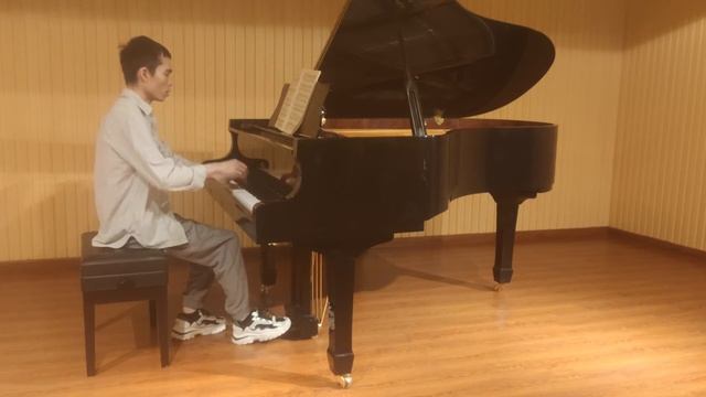 Bach Prelude&Fugue in C minor BWV 847 YangJun смотреть онлайн