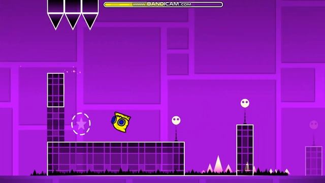 Прохожу уровень Stereo Madness смотреть онлайн
