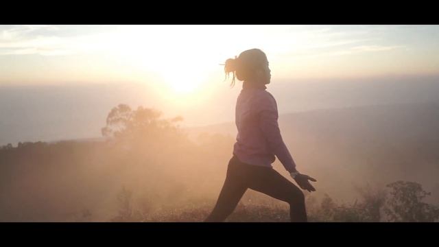 Pulak Hill Sunrise Hiking смотреть онлайн