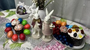 ПРАЗДНИЧНЫЙ УЖИН/ПЕКУ ПАСКИ/МОЯ НОВАЯ СТРИЖКА/ЧТО НУЖНО ДЕВОЧКАМ ДЛЯ СЧАСТЬЯ/ЛЮБИМЫЙ РЕСТОРАН/УЖИН