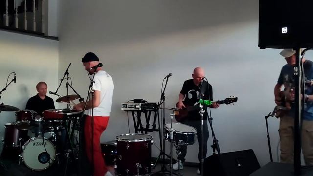 Запрещенные Барабанщики - Ko to kaže, ko to laže