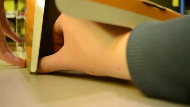Mercedes Benz SLS AMG Unboxing смотреть онлайн