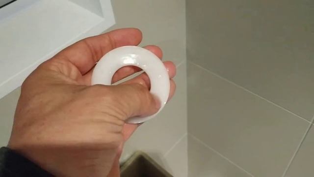 Fix a leaking Geberit toilet flush valve - Update смотреть онлайн