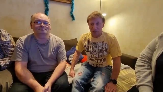 Немец после 50 лет жизни в Германии переехал на пмж в Россию Семья Хардер в гостях у Майка смотреть онлайн