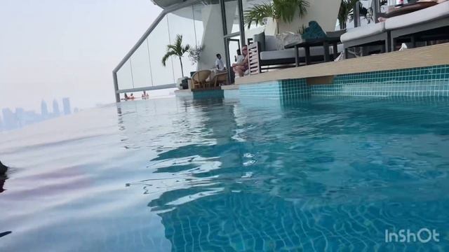Обзор самого высотного бассейна в МИРЕ - AURA SKYPOOL, Дубай. смотреть онлайн