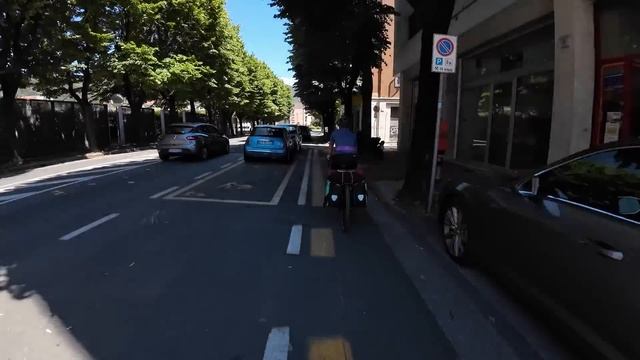 20 минут по Италии на велосипеде || Virtual Cycling Workout Italy Treviglio-Brescia-Sirmione смотреть онлайн
