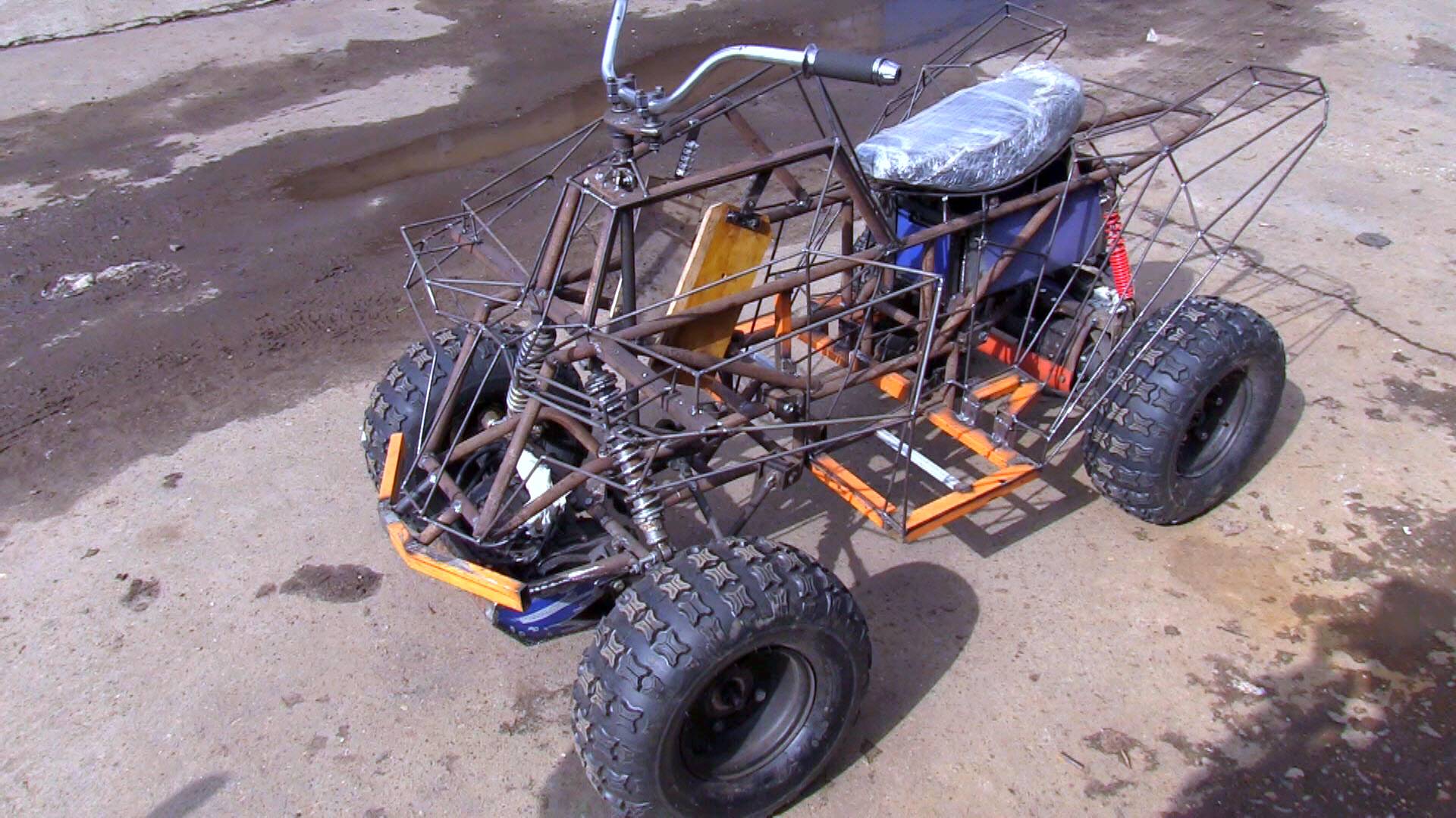 Самодельный квадроцикл оказался мощнее чем мы ожидали! смотреть онлайн