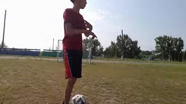 Тренировка: на поле + монтаж смотреть онлайн