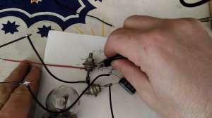 Для начинающих. Как не перематывая трансформатор увеличить напряжение блока питания.