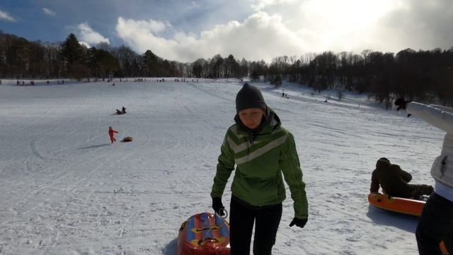 Предгорье ЛАГО НАКИ прогулка санки смотреть онлайн