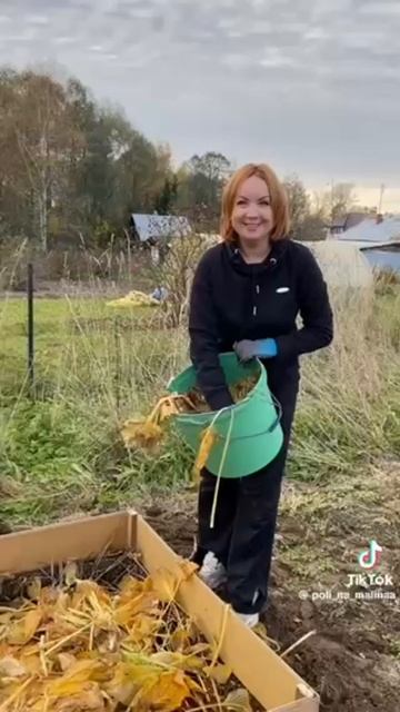 Тёплая грядка своими руками: Пошаговая инструкция для богатого урожая смотреть онлайн