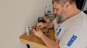 Замена  ремкомплектов фиксатора дверей на Киа Рио3 Replacing door lock repair kits for Kia Rio3