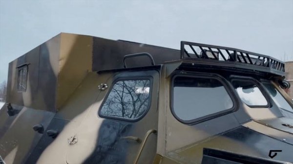 Вездеход ГТ-Т со штатным мотором В6-А и металлическим кунгом / ГИРТЕК