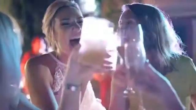 Wall Street Band Wedding смотреть онлайн