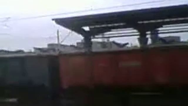 Электровоз ВЛ11М6 с товарным поездом/ Electric locomotive VL11M6 with a freight train смотреть онлайн