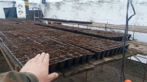 Что держит тепло лучше плёнка или агроволокно