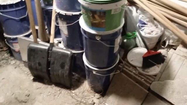 ГБУ ЖИЛИЩНИК РАЙОНА МОЖАЙСКИЙ МОСКВЫ ЗАСЕЛЯЕТ МИГРАНТОВ, ДВОРНИКОВ В ПОДВАЛЫ ЖИЛЫХ ДОМОВ. смотреть онлайн