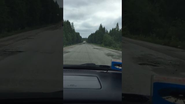 Выжимаем лужи (супер ремонт дорог за 60 млн.руб) Костомукша смотреть онлайн