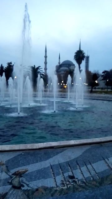 Султанахмет - район Стамбула смотреть онлайн