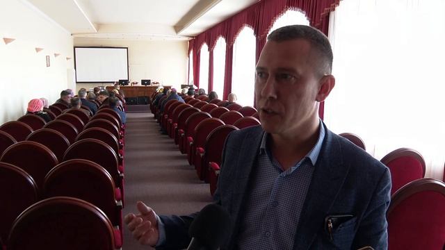 Жители улицы Гиматдинова озвучили руководству района наболевшие вопросы смотреть онлайн