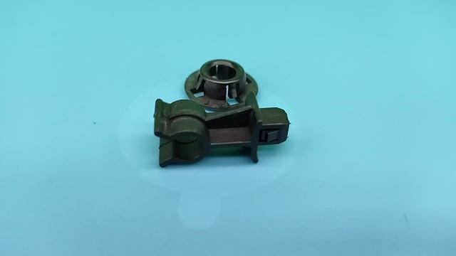 Кронштейн держателя капота Nissan