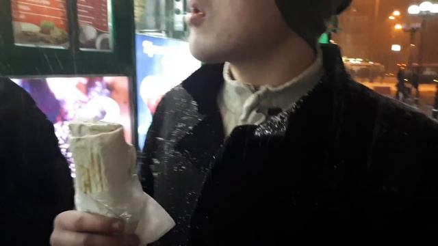 Обзор на Шаурму в Москве от OVI смотреть онлайн