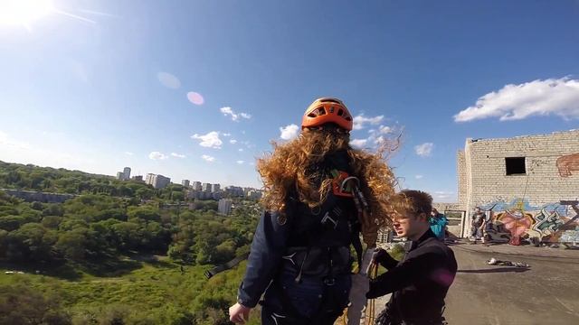 Прыжок с 16ти этажки 16 мая видео № 37 смотреть онлайн