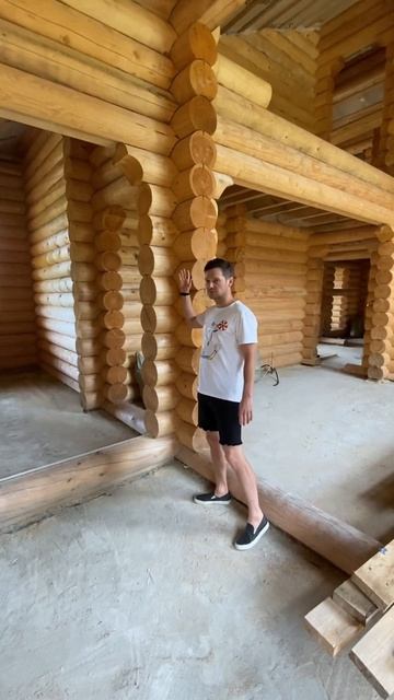 ЧТО ЛУЧШЕ ПЕРЕРУБЫ ИЛИ СТОЙКИ В ДЕРЕВЯННОМ ДОМЕ? #стро?