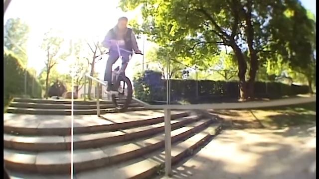 KILIAN ROTH X DIG BMX X CULT смотреть онлайн