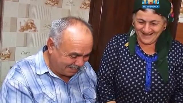 Уважение передают из поколения к поколению смотреть онлайн