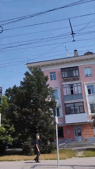 Барнаул. июль 2024. пр-т Ленина. Торговый дом " Невский ", гостиница "Алтай" ( более 80 лет) смотреть онлайн