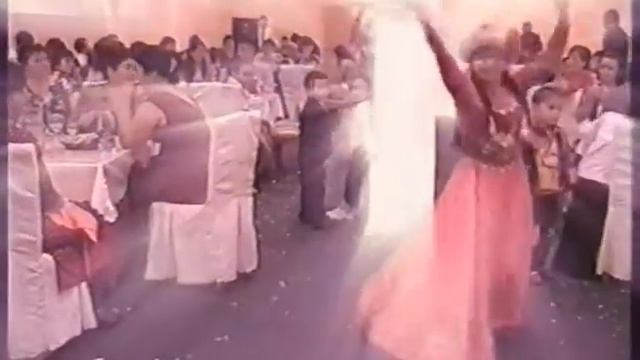 ТАНЕЦ ГУЛЬЖАНАТ [свадьбе города актобе] видео VCD 4:3 смотреть онлайн