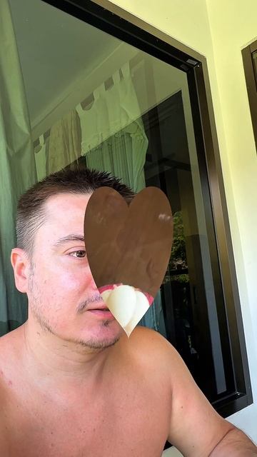 Пробуем тропические фрукты на балконе (Пхукет, Таиланд) смотреть онлайн