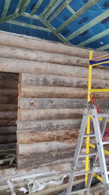 Установил мансардное окно Руфлайт 55*98 на высоте четыр? смотреть онлайн