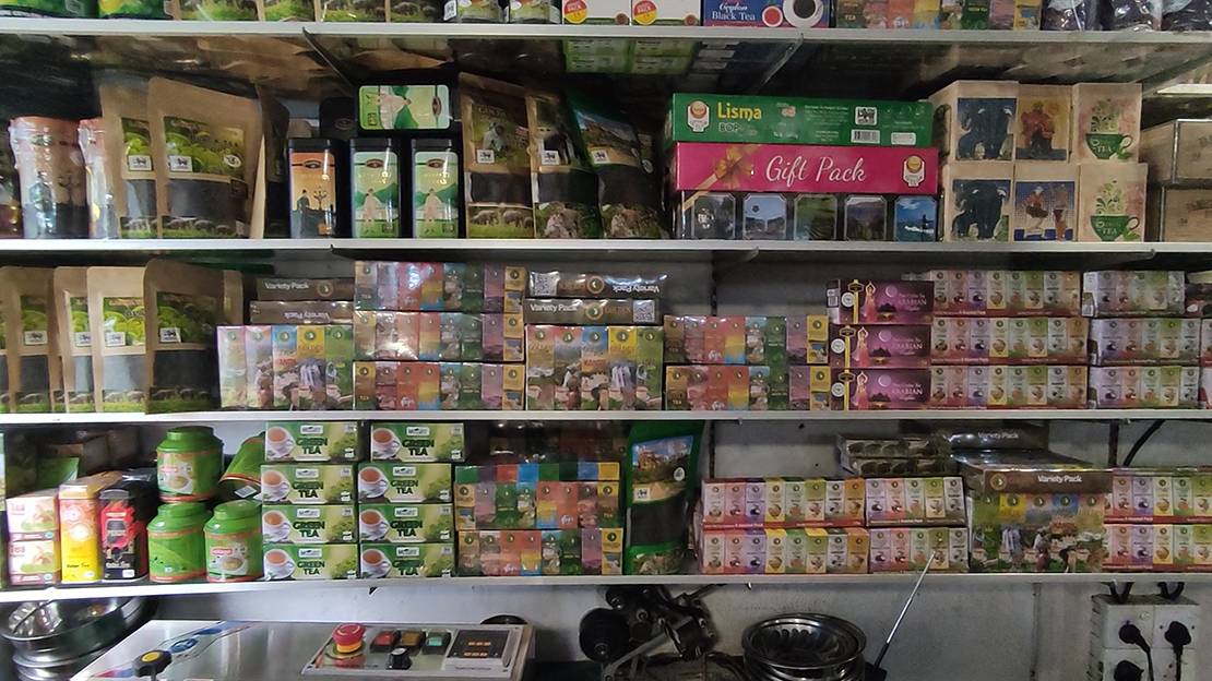 ШРИ-ЛАНКА МАГАЗИН ЧАЯ В ХИККАДУВЕ смотреть онлайн