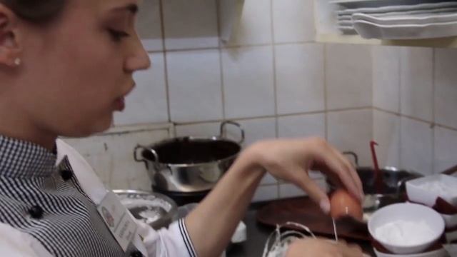 ОТЕЛЬ БОГЕМИЯ СЕРИЯ 2 HD смотреть онлайн