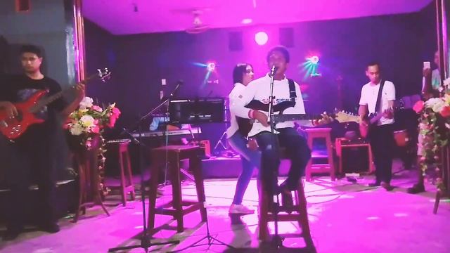 SA PU MAMA PAPUA ANOE DRAKEL (COVER) TOBER BAND✓ LIVE PMI смотреть онлайн
