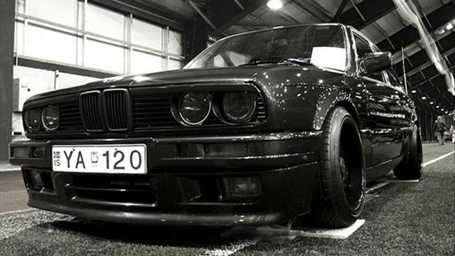 BMW E30 смотреть онлайн