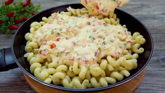 Запеканка из макарон по-итальянски. Вся моя семья обожает это блюдо! Просто и сытно! смотреть онлайн