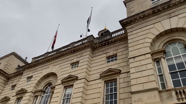 VLOG | Тиффани, бесплатные достопримечательности Лондона и локдаун 2.0 смотреть онлайн