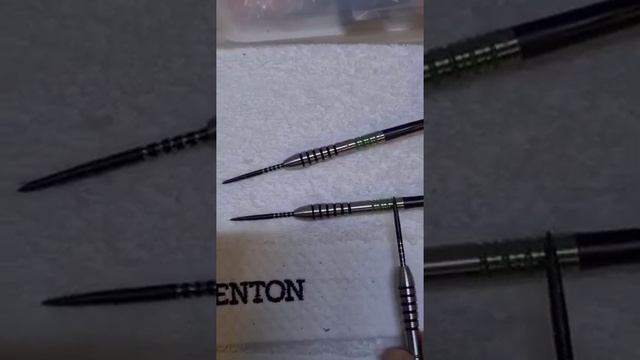 Unicorn Adam Hunt 23g Darts смотреть онлайн