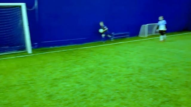 Futbol: "1 на 1 - игра на турнире" (ВЫЕЗД В СОВСЕМ НЕДАЛЁКОЕ ПРОШЛОЕ НАШИХ ФУТБОЛИСТОВ) смотреть онлайн